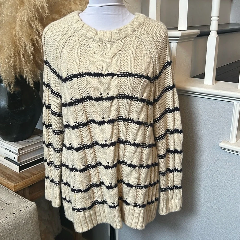 J.Jill Womens Sweater Ivory Blue Stripe Cable Knit Nautical Crew Neck SZ Large - Picture 2 of 8